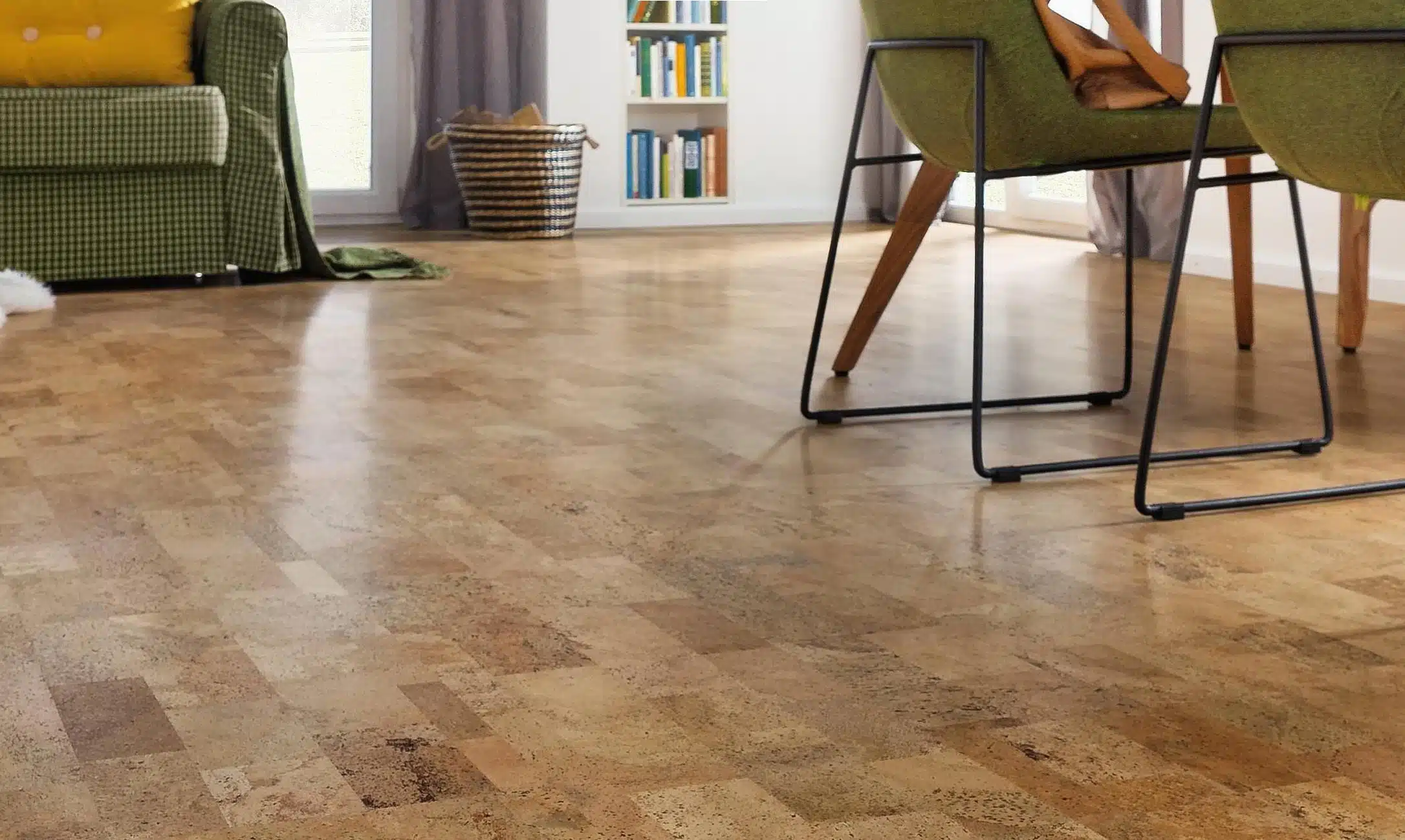 Revetement-de-sol-en-liege-avantages-et-inconvenients